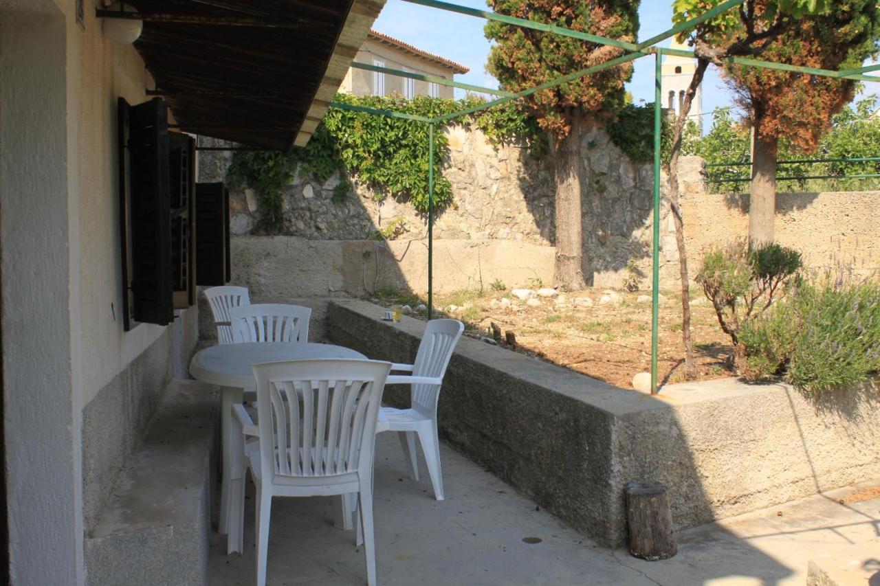 Semesterbostad House With Wifi Stivan, Cres - 7995