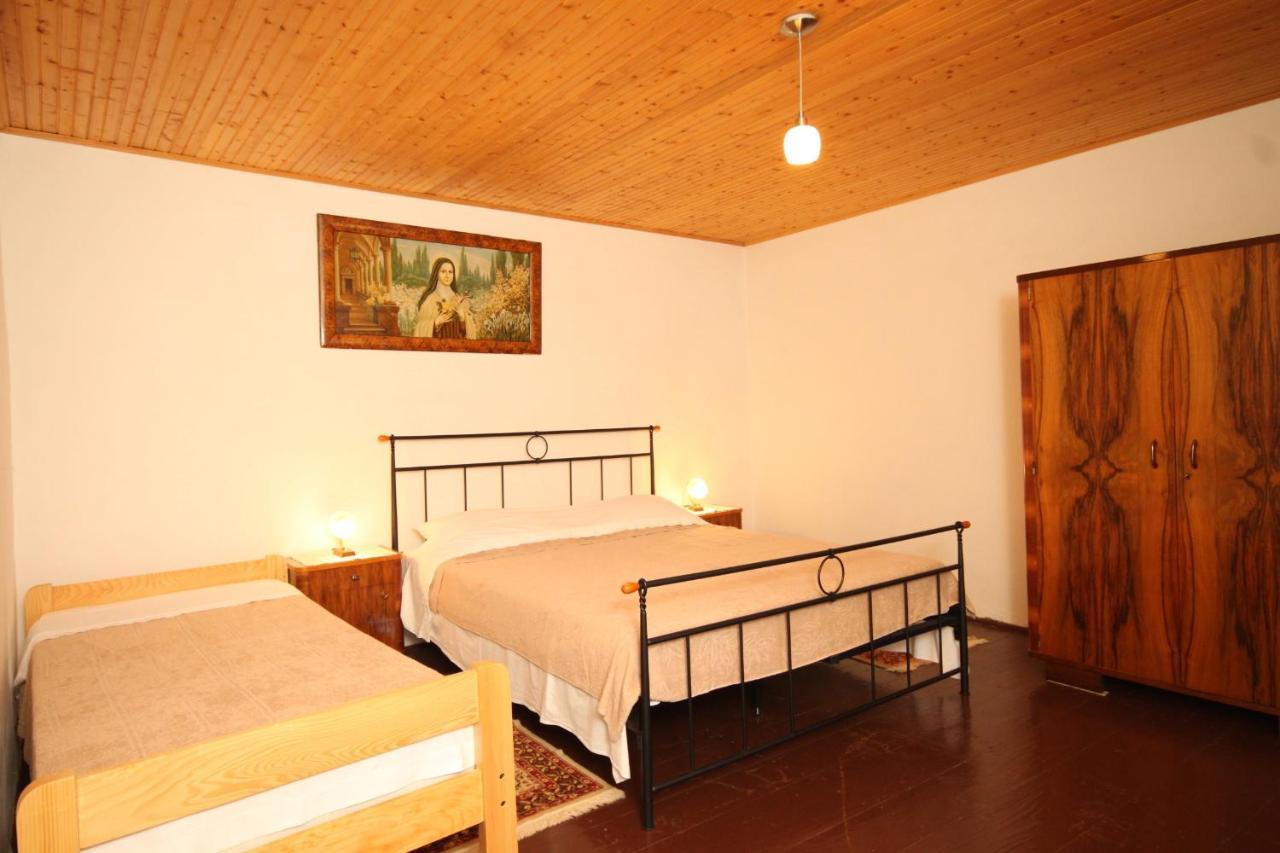 Semesterbostad House With Wifi Stivan, Cres - 7995